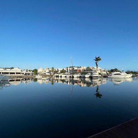 Апартаменты T2 Calme Et Lumineux Au Coeur De Pointe-A-Pitre Экстерьер фото